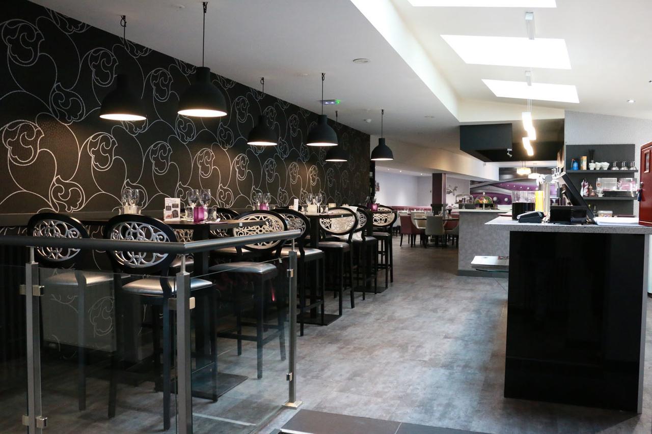 Hotel - Restaurant Eugenie Pontorson Dış mekan fotoğraf